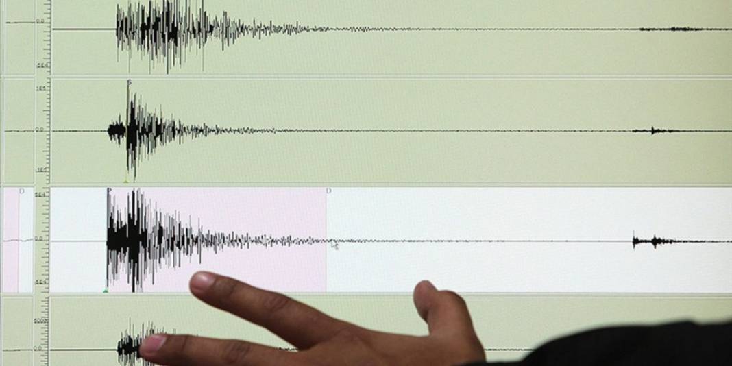 Prof. Dr. Naci Görür 2 yeri uyardı: 7'nin üstünde deprem olur 3